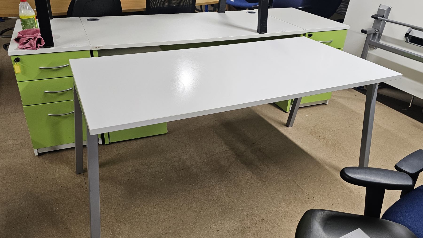 1600x800 white table - Cornwall Office Furniture