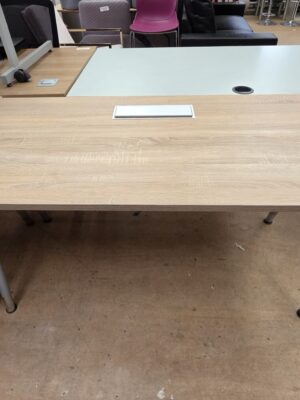 1400x700 oak desk