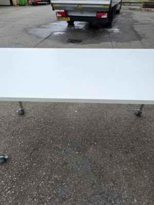 1600x800 white meeting table on wheels