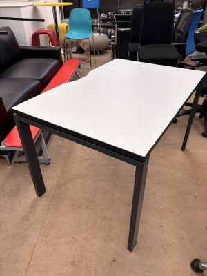 Black + white 1200X800 desk
