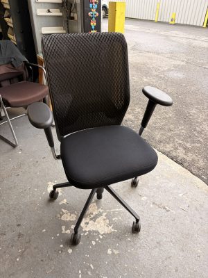 Vitra ID Mesh Office Chair